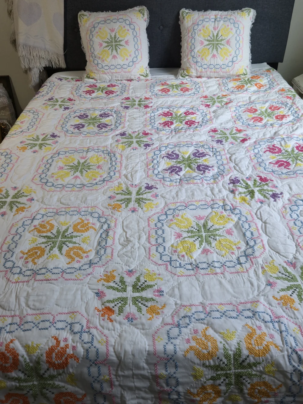 Vintage Handmade Floral Tulip Quilt Set - Signed Heirloom 3-Piece Lace Edge